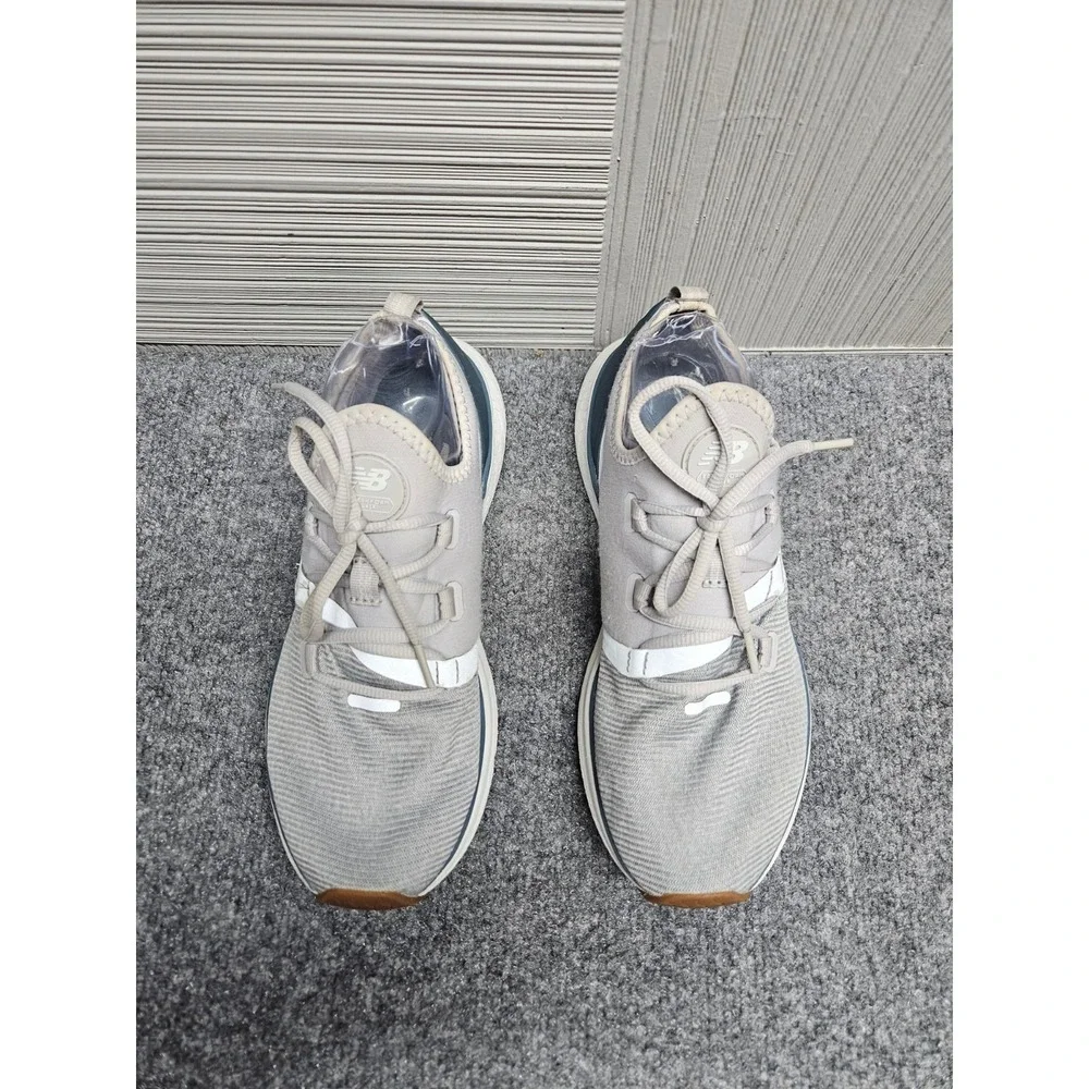 New Balance Fresh Foam Lazr V1 Men Athletic Shoe 9D Gray Knit‎ Lace Up Sneaker